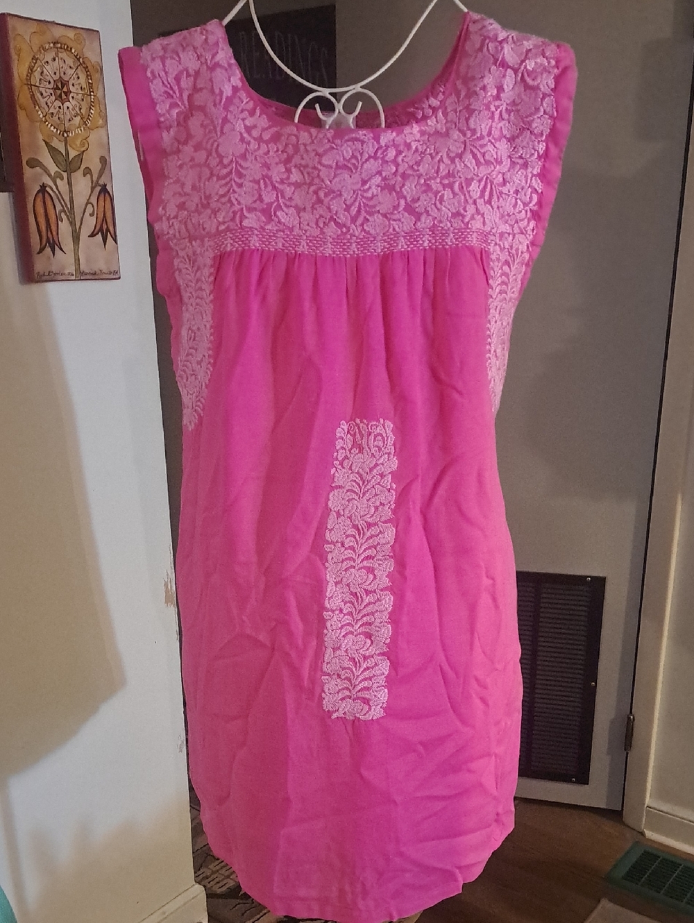 J.Marie Bright Pink Embroidered Sleeveless Shift Dress With Pockets,  Sz S